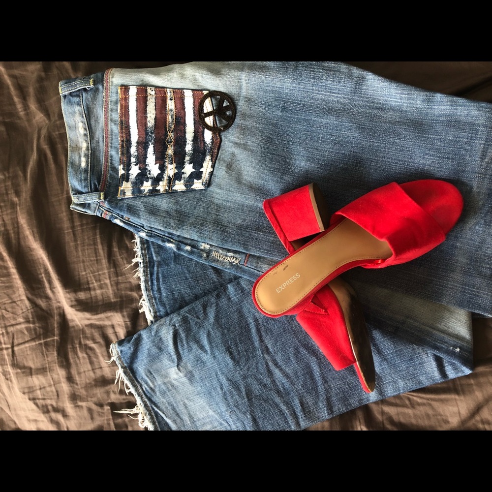 Playful patriotic lucky jeans